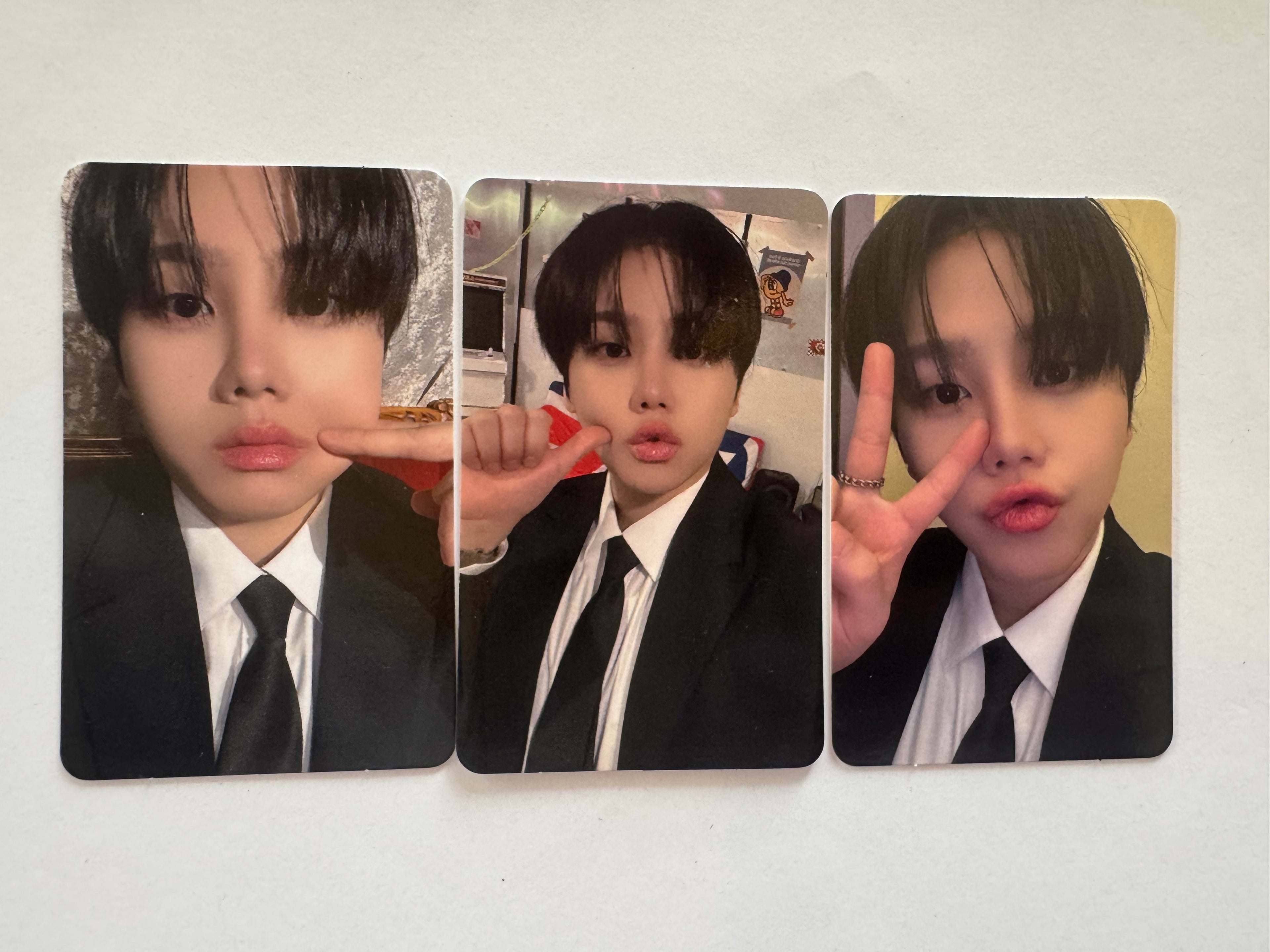 STUDIO L HYUNSOO PHOTOCARD SETS