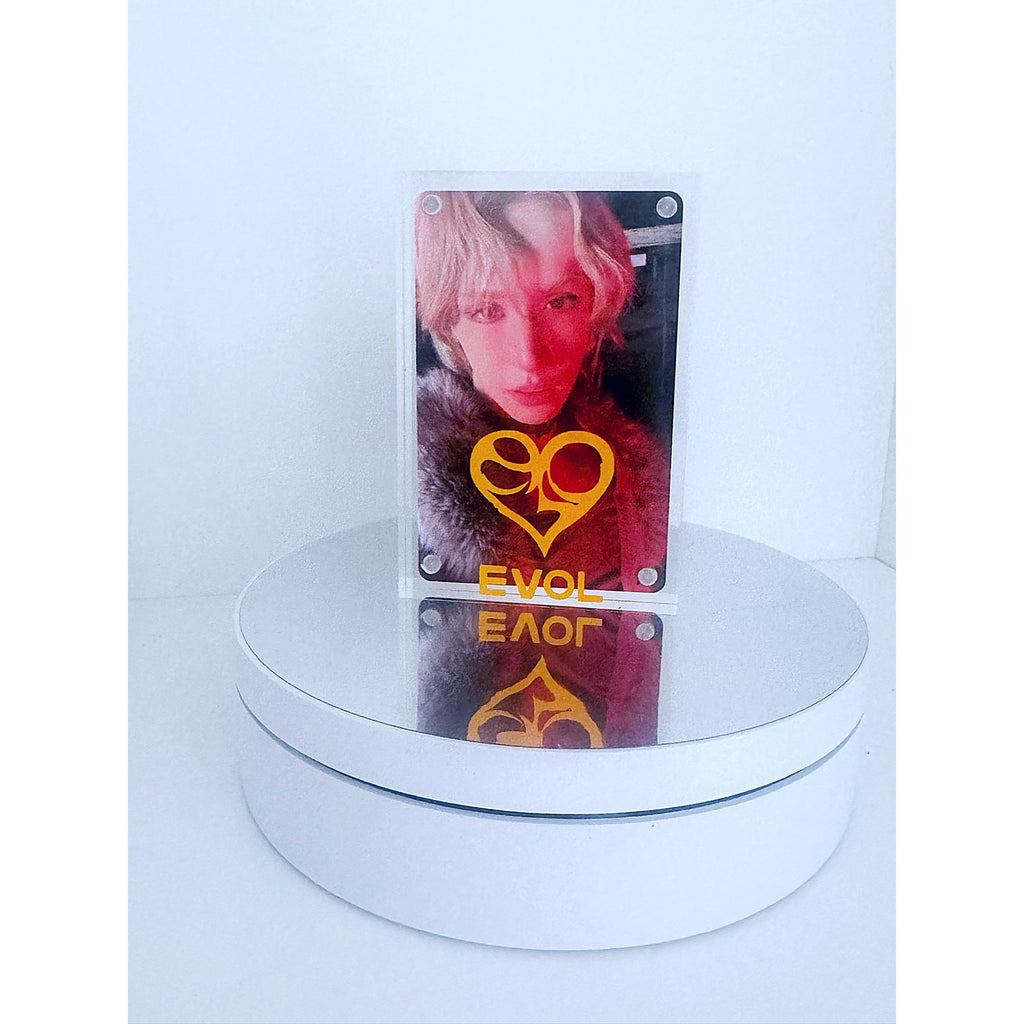 Magnetic photocard display stand